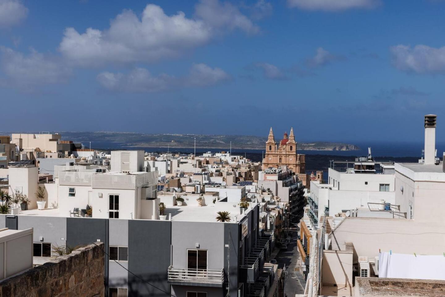 Uptown Mellieha By Homely Exterior photo